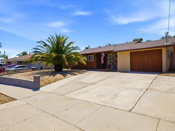 1634 Rush Ave, Vista, CA 92084