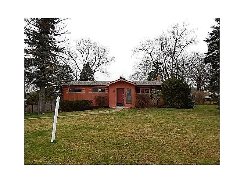 3530 Kellman Dr photo 1
