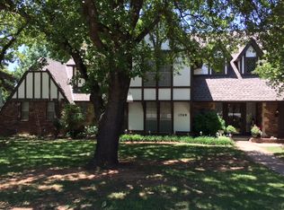 1709 Washington St, Edmond, OK 73034