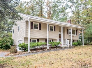 9 Bradford Rd, Tewksbury, MA 01876