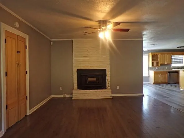 167 Lakeview Dr — Photo 8