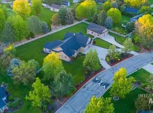 570 N Cove Colony Way, Eagle, ID 83616