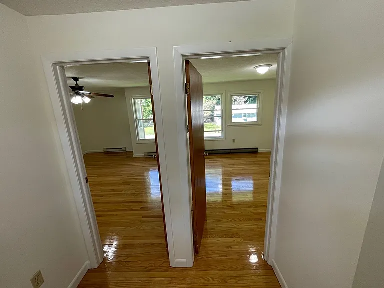 20 A St #5 — Photo 10