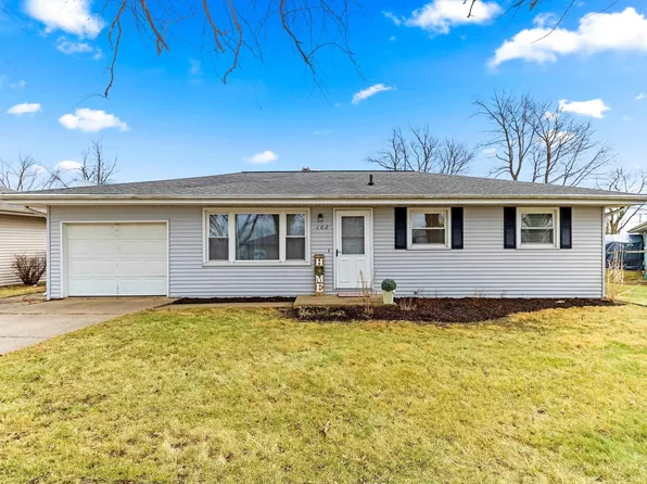 102 Durant St, Morton, IL 61550