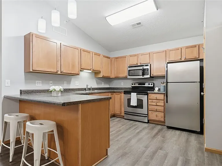 880 Rachael St #301 — Photo 3