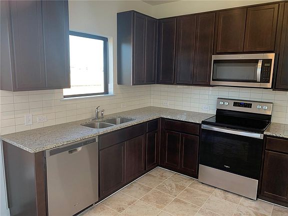 2nd image of 339 Fieldwood Dr #A