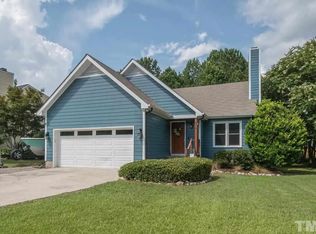 2716 Thurrock Dr, Apex, NC 27539