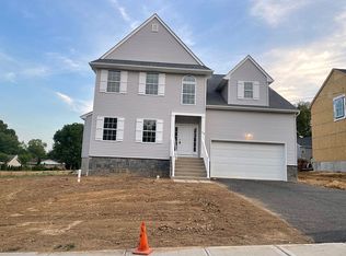 119 Roxboro Rd, Lawrence Township, NJ 08648