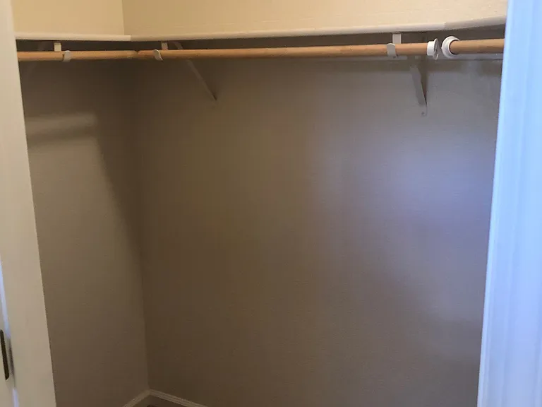 3908 Cloverbrook Dr — Photo 14