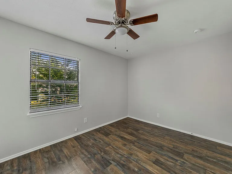 4716 Rose Of Sharon Ln — Photo 28
