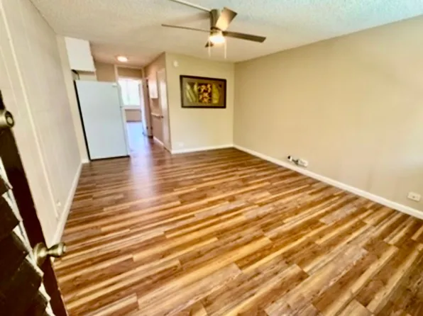 425 Ena Rd APT 302B, Honolulu, HI 96815