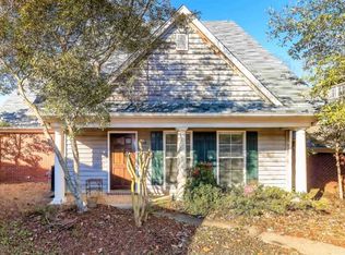 616 Camdenpark Dr, Ridgeland, MS 39157