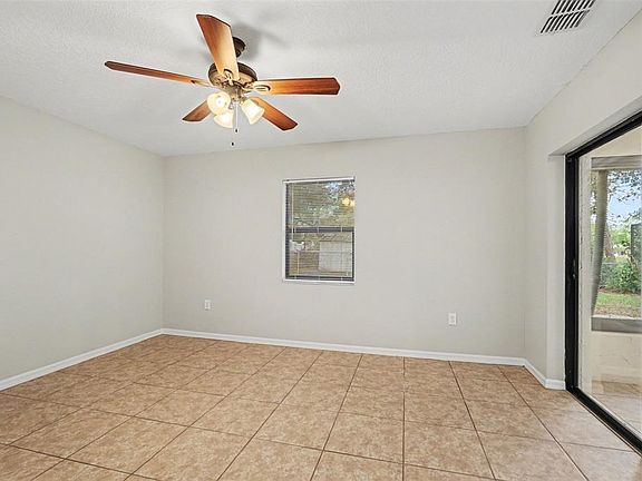 4th image of 2091 Arbuckle Rd