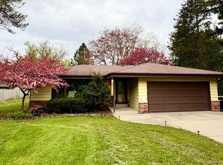 8333 N Cedarburg ROAD, Brown Deer, WI 53209
