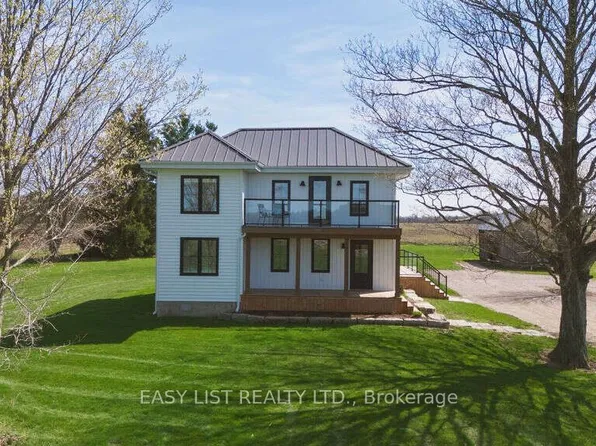 8993 Petrolia Line, Brooke Alvinston, ON N0N 1A0