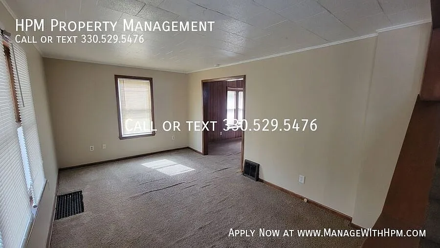 3 bed, 1.0 bath, 960 sqft, $1,095 — Photo 4
