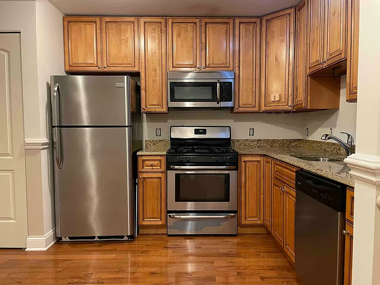 1215 New York Ave #404 — Photo 1