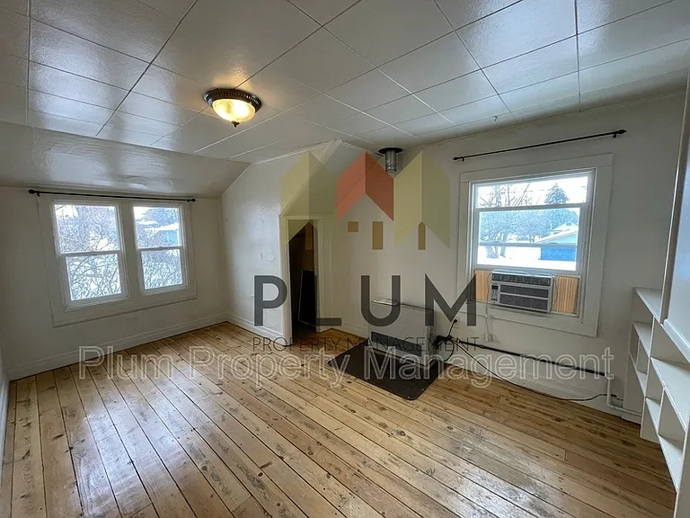 807 Bulwer St #B — Photo 4