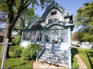 104 S Bloomingdale Rd, Bloomingdale, IL 60108