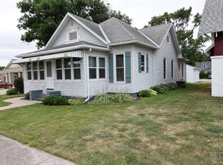 305 S Commercial Ave, Eagle Grove, IA 50533