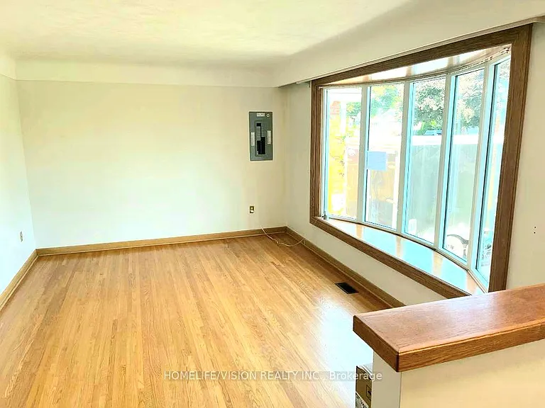 16 Nova Dr #UPPER — Photo 12