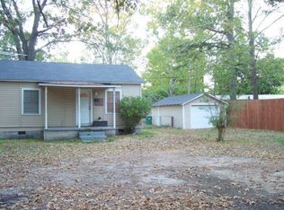 113 Roosevelt Rd, Hooks, TX 75561