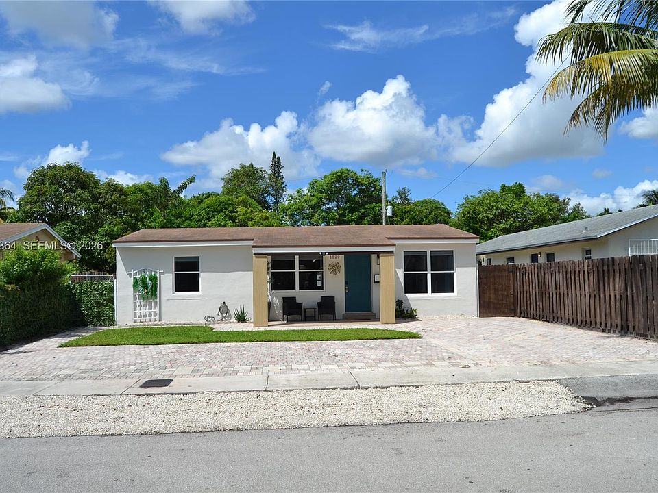 2nd image of 1529 NW 2nd Ave