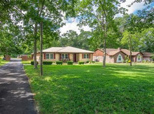 13702 Calhoun Rd, Conroe, TX 77302