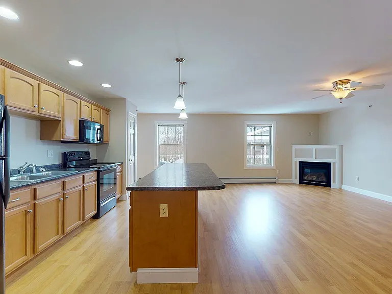 Golden Heights — Photo 3