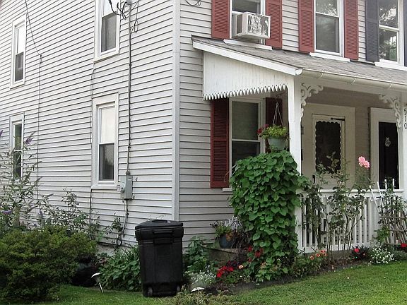 3rd image of 510 Strasburg Ave