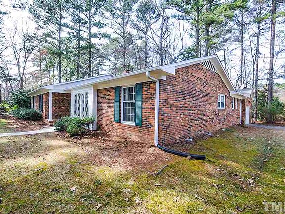 2nd image of 2463 Sedgefield Dr