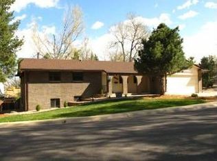 12205 W Applewood Knolls Dr, Lakewood, CO 80215
