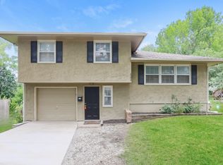 6306 E 150th Ter, Grandview, MO 64030