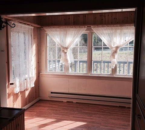 hwy104diningroom_03102015