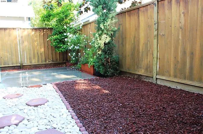 39624 Potrero Dr — Photo 3