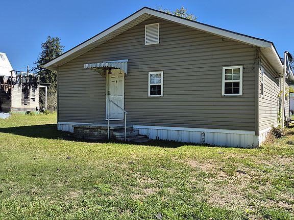 3rd image of 320 Bruner Ave