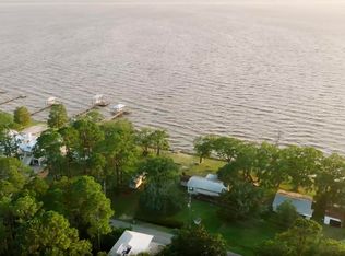 2656 Bay Grove Rd, Freeport, FL 32439