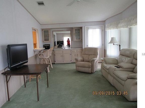 4th image of 557 Portside Dr