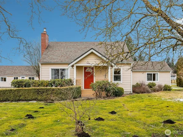 26724 SE 416th Street, Enumclaw, WA 98022