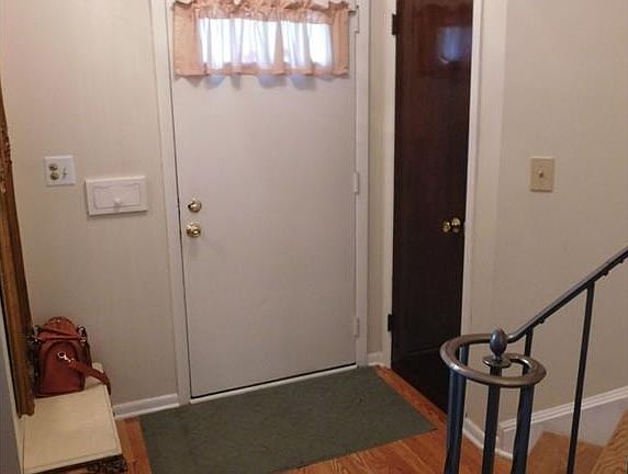 2nd image of 5907 Bear Creek Dr