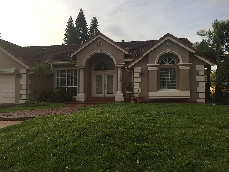 2nd image of 2235 Bradford Ct