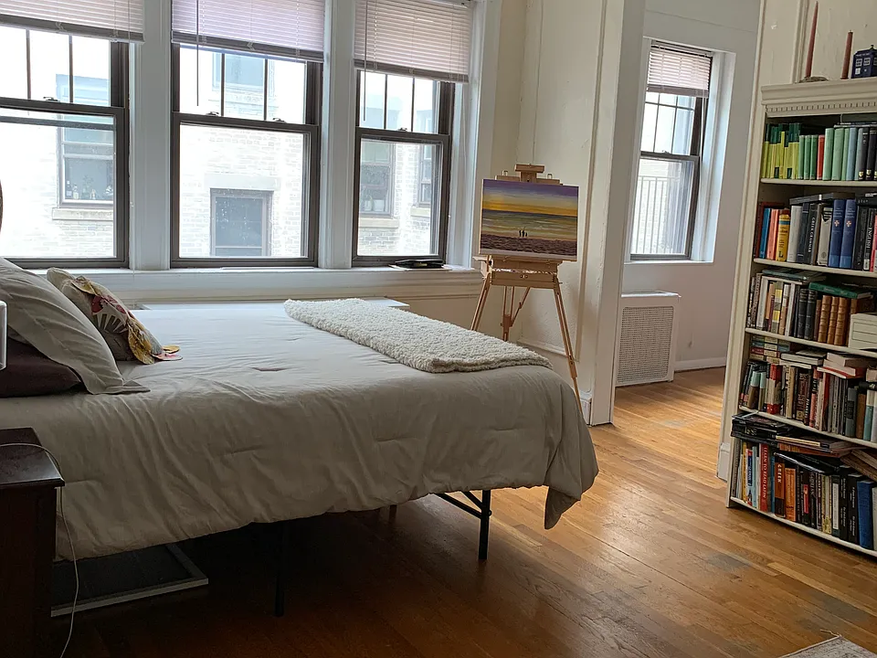 2001 Commonwealth Ave #30