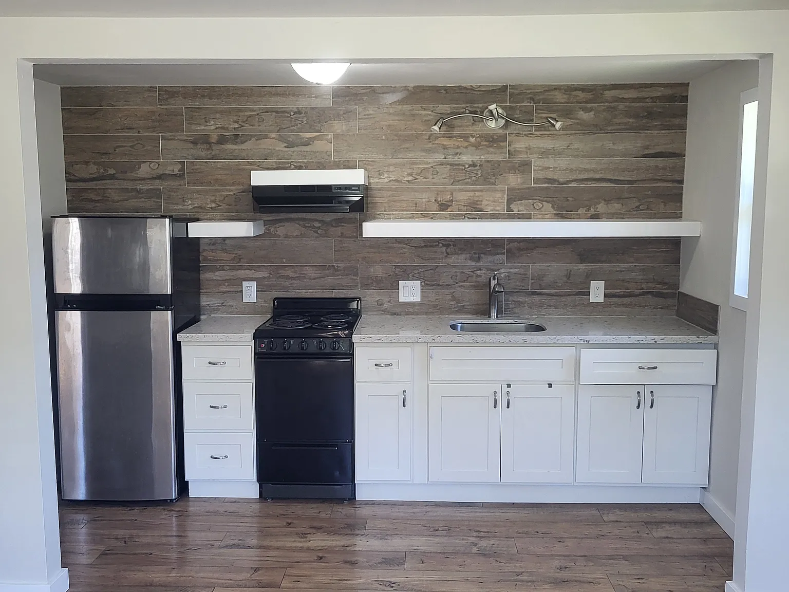 1 bed, 432 sqft, $1,400 — Photo 3