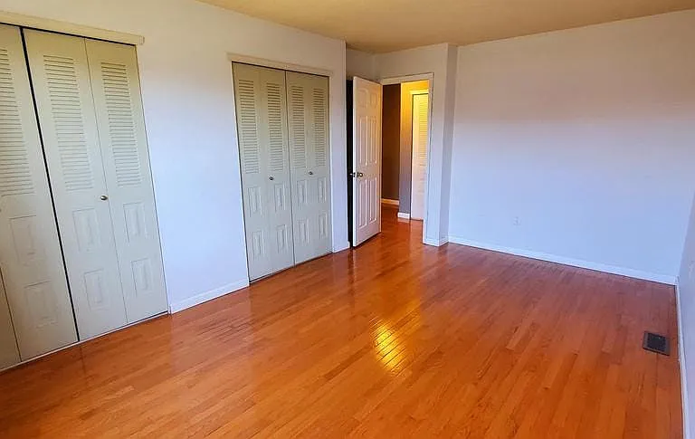 95 Oneill Ct — Photo 26