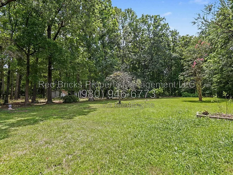 2501 Galloway Rd — Photo 28