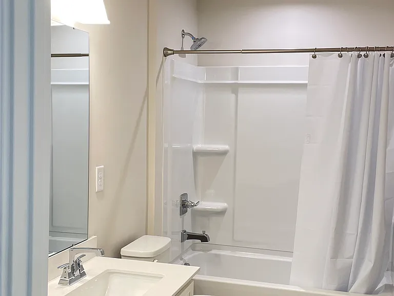 1840 Meredith Pl — Photo 21