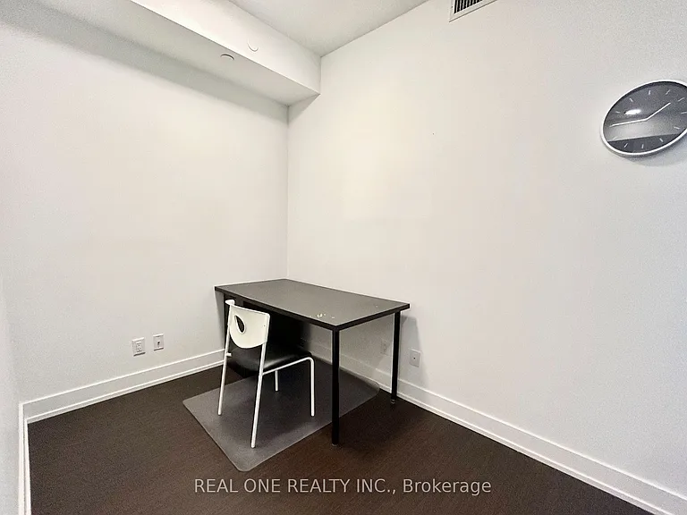 7 Grenville St #3009 — Photo 14