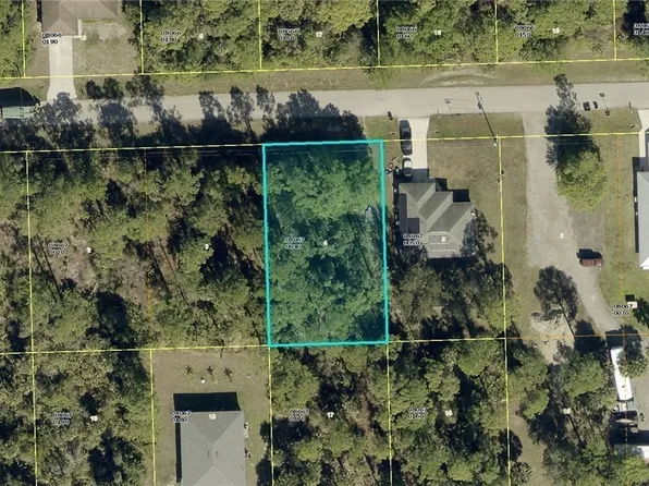 3413 50th St W, Lehigh Acres, FL 33971