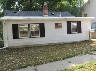 2640 S Helen St, Sioux City, IA 51106
