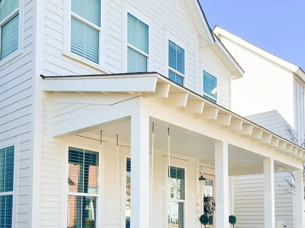 1657 Indy Dr, North Charleston, SC 29405